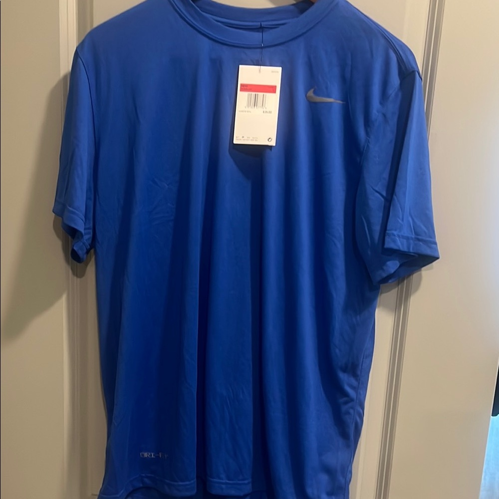 Nike Short Sleeve Dri-FIT Athletic Tee in Royal Blue